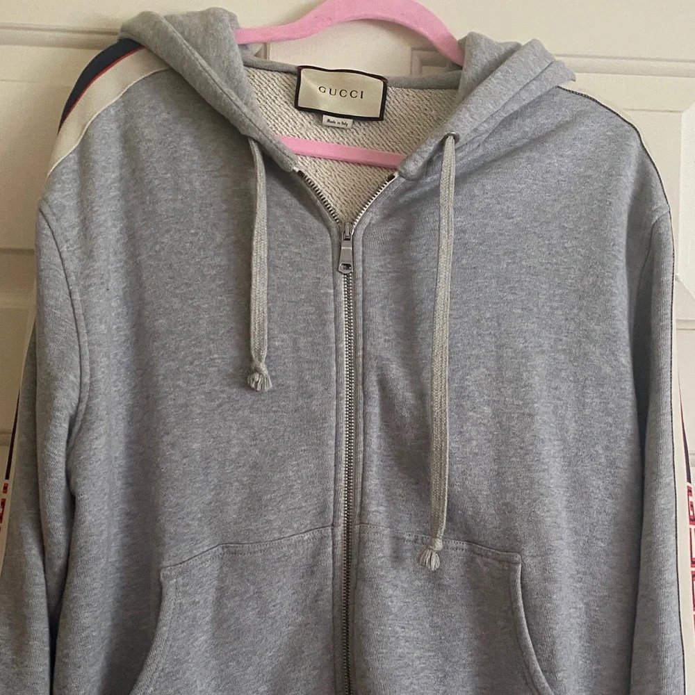 NWOT Gucci Men Light Gray Hoodie with Logo Stripes, Size M